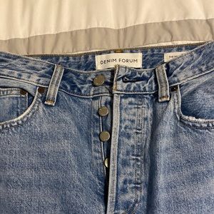NWOT Aritizia Denim Forum THE MIA HIGH RISE CURVE 31L jeans